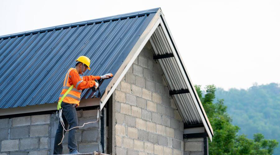 Expert new roof installation services in Redrock, NM